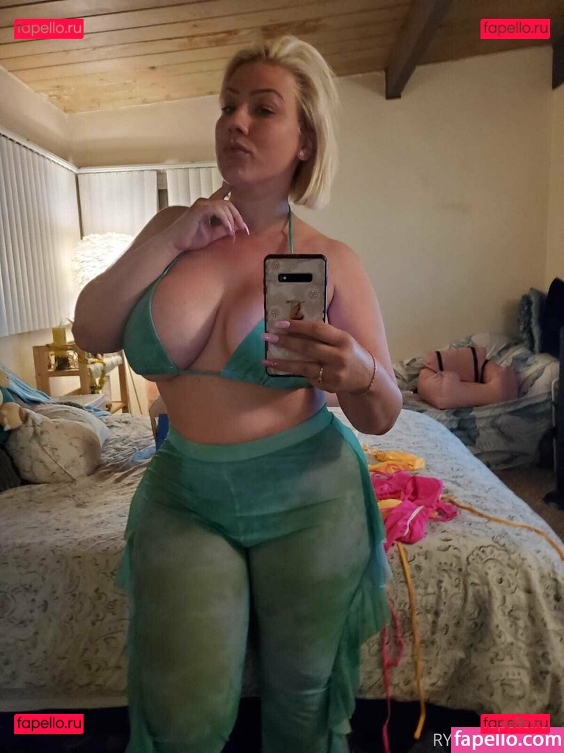 msryleerabbit / ryleerabbit Onlyfans Photo Gallery 