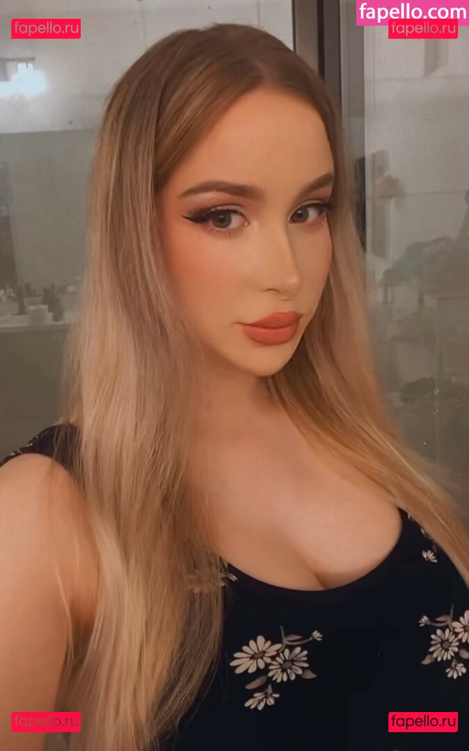 Izzy G / mizzizzyg / pnkysparkles Onlyfans Photo Gallery 