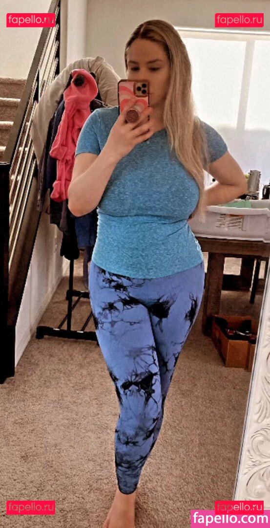 Izzy G / mizzizzyg / pnkysparkles Onlyfans Photo Gallery 