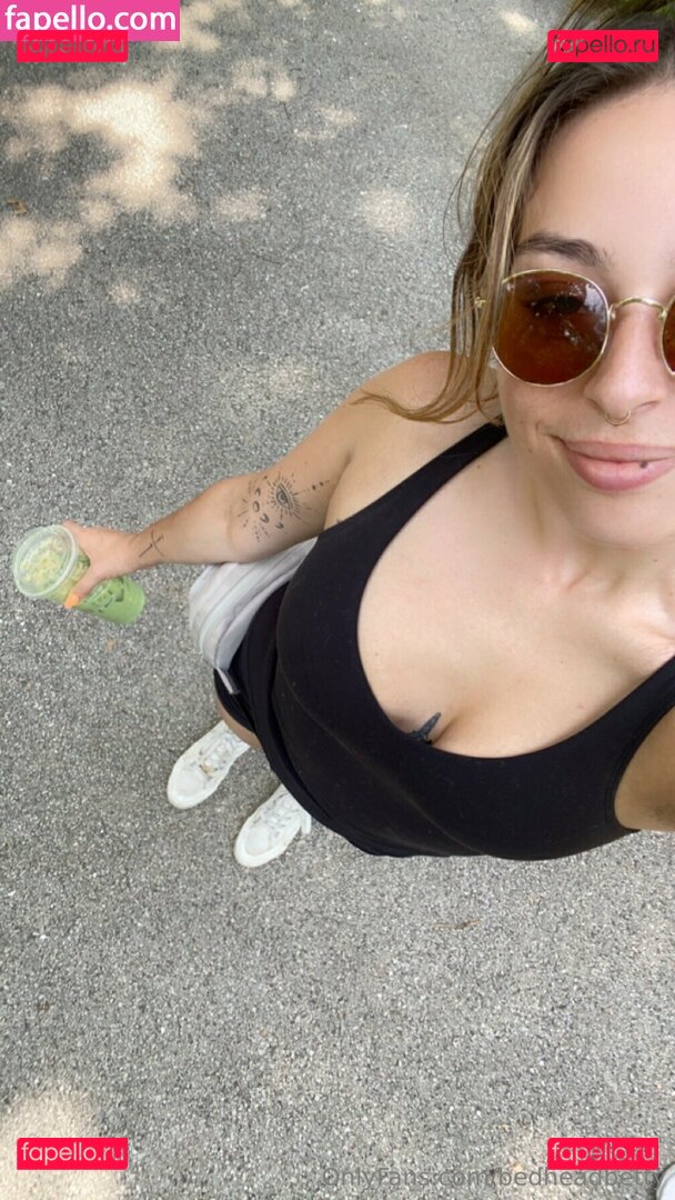 bedheadbetty / molla_gator_ Onlyfans Photo Gallery 