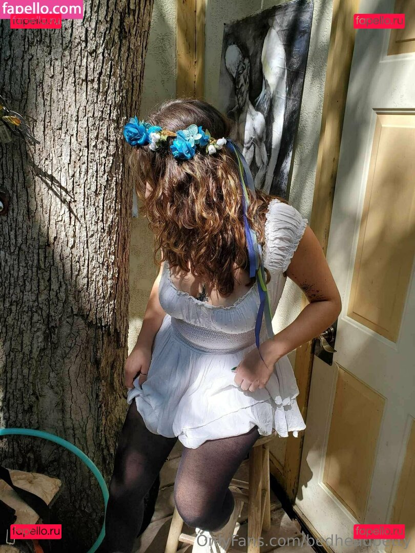 bedheadbetty / molla_gator_ Onlyfans Photo Gallery 