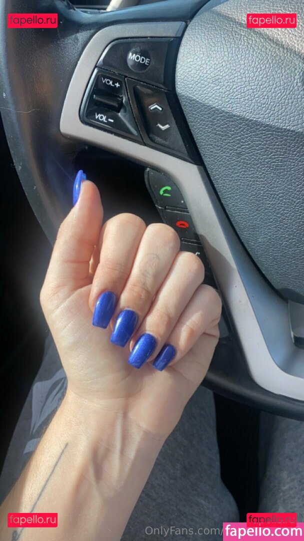 bedheadbetty / molla_gator_ Onlyfans Photo Gallery 