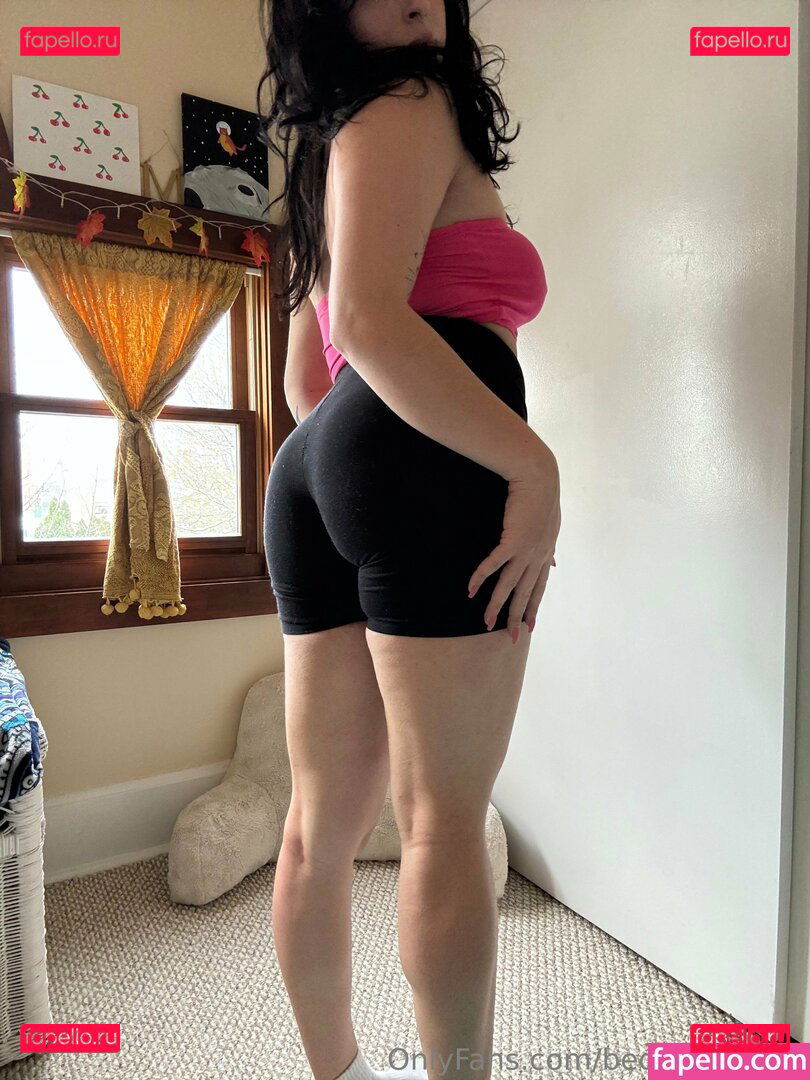 bedheadbetty / molla_gator_ Onlyfans Photo Gallery 