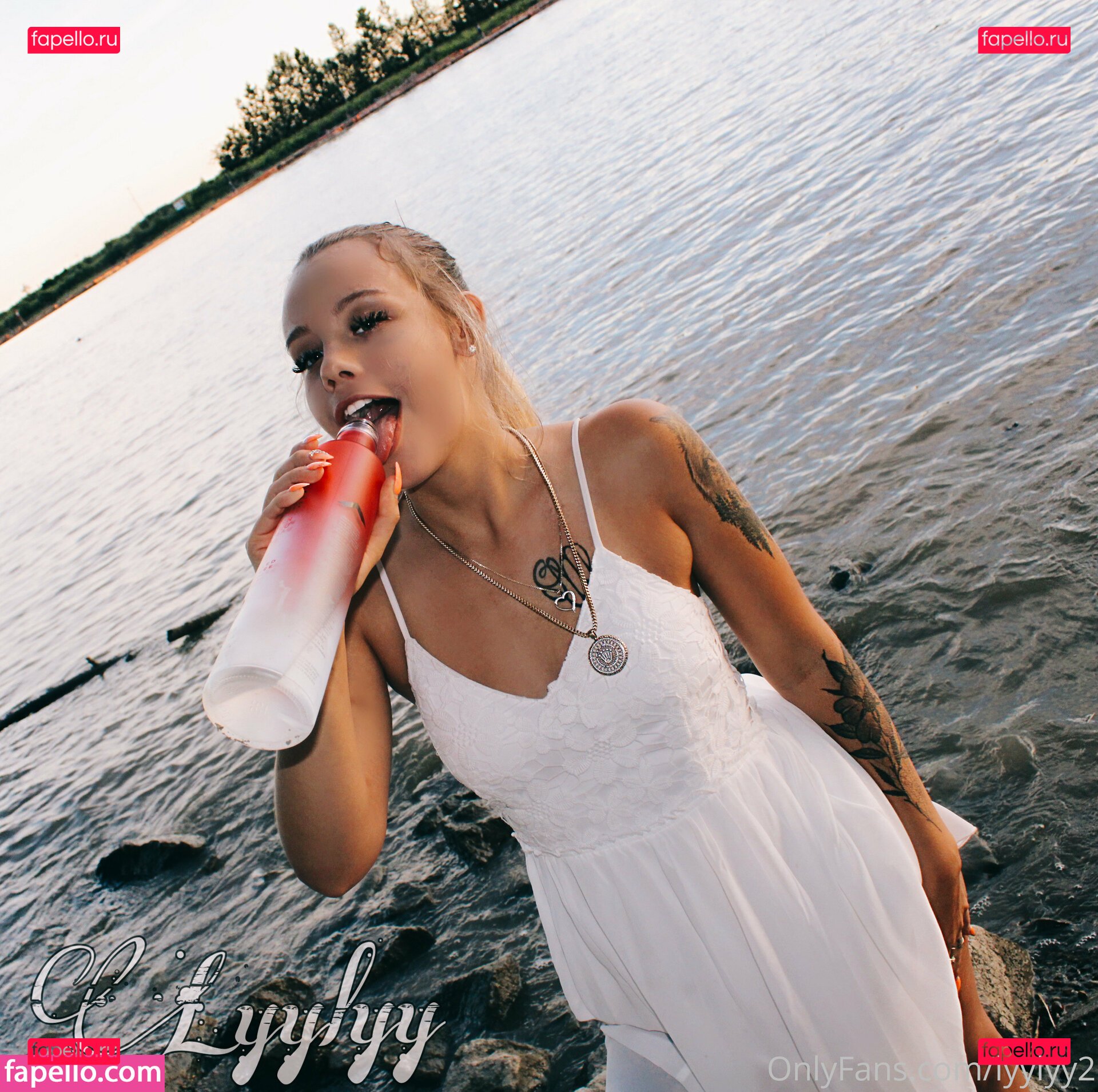 _lydiacote / lyylyy / lyylyy2 Onlyfans Photo Gallery 