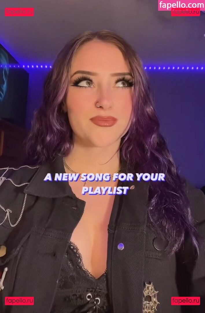 Megan Elizabeth / Megann_eliizabeth Onlyfans Photo Gallery 