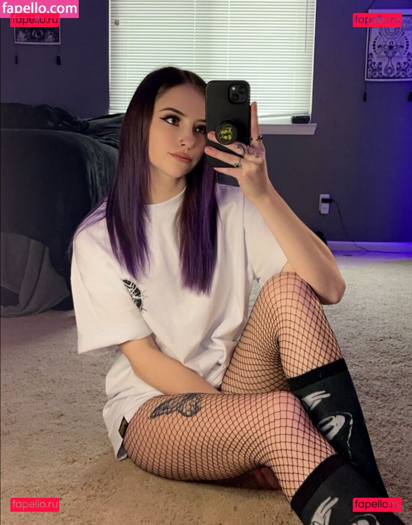 Megan Elizabeth / Megann_eliizabeth Onlyfans Photo Gallery 