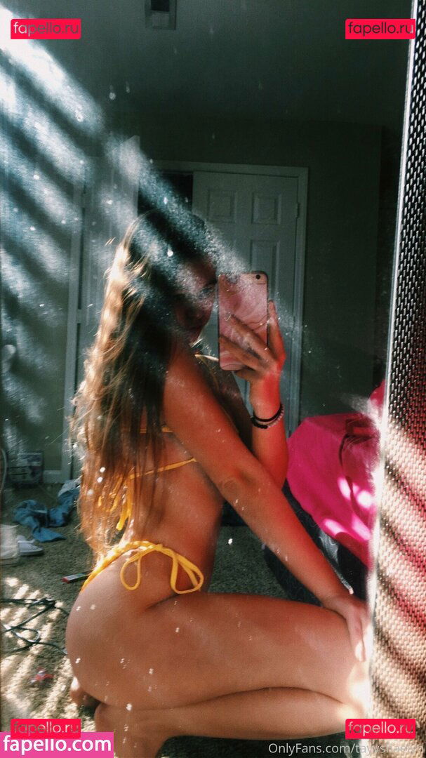 ohhhtayy_ / tayyshaelyn Onlyfans Photo Gallery 
