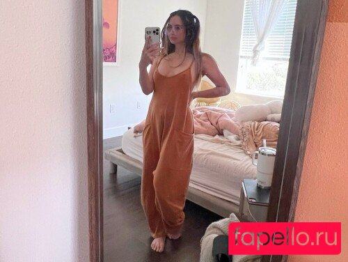 GillianAprils / gillyaprils Nude Onlyfans Photo 8