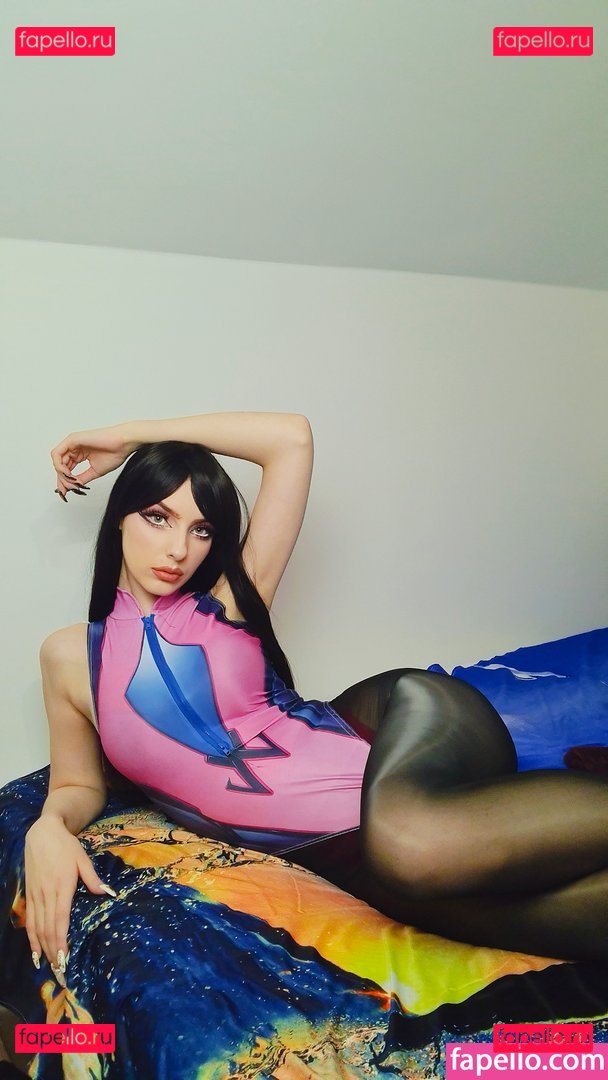 Grim Grimmy / Grimoire / grimmmy / grimoire_saint / msgrimoire_ Onlyfans Photo Gallery 