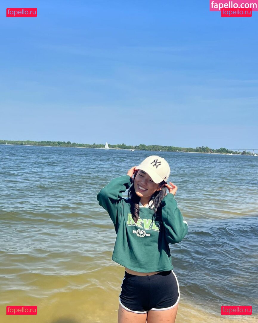 jinyasmr / jinywaa Onlyfans Photo Gallery 