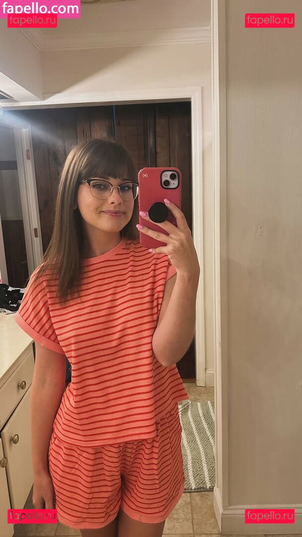 HaeSicks / biancasotelo14 Onlyfans Photo Gallery 