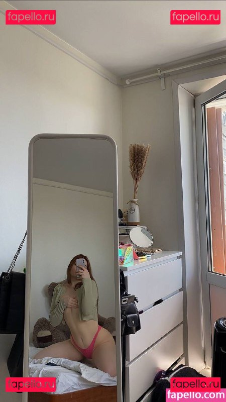 solazola / solntseall Onlyfans Photo Gallery 