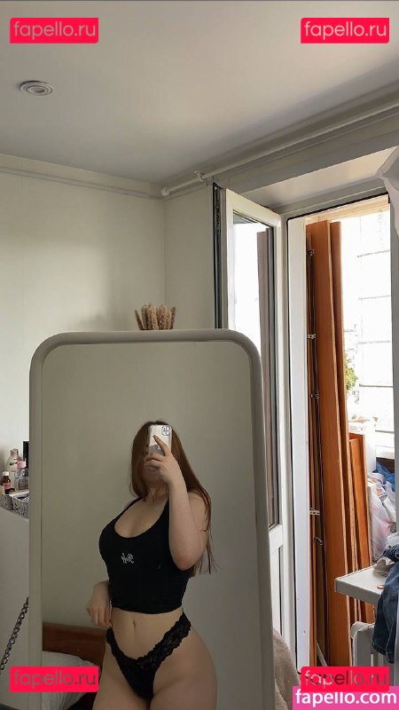 solazola / solntseall Onlyfans Photo Gallery 