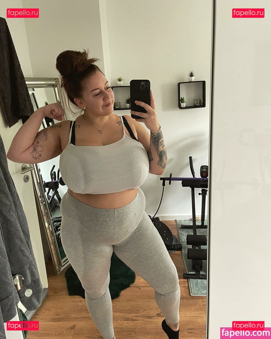 Geheimnis_xx / Geheimnisxx98 / geheimnisxx2.0 / geheimxx Onlyfans Photo Gallery 