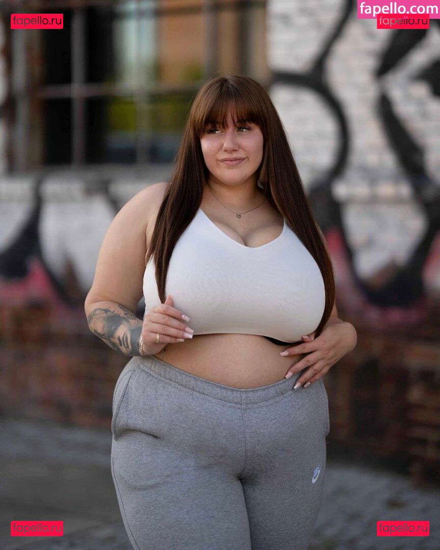 Geheimnis_xx / Geheimnisxx98 / geheimnisxx2.0 / geheimxx Onlyfans Photo Gallery 