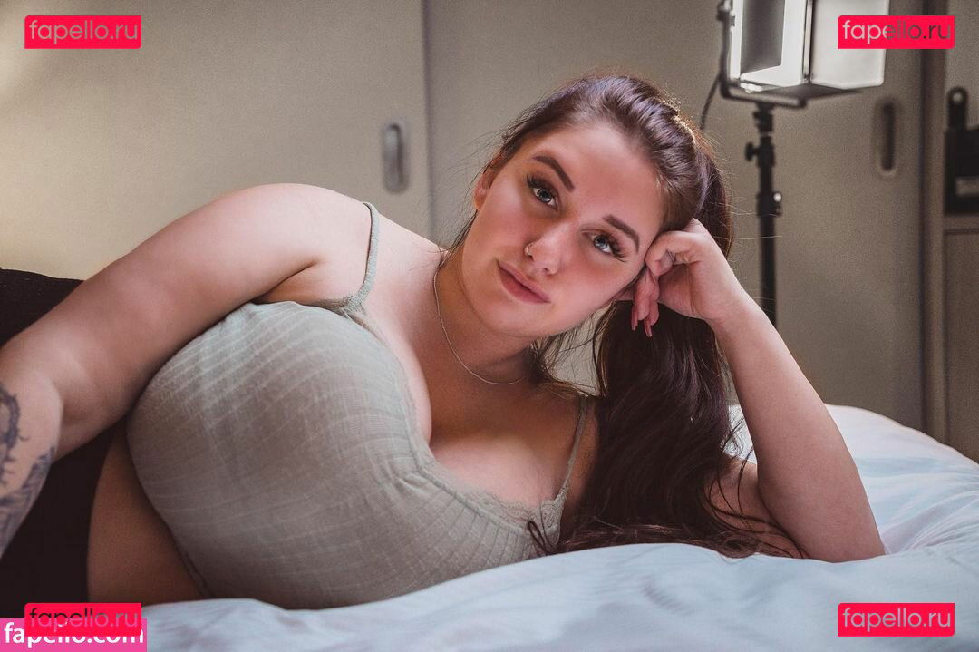 Geheimnis_xx / Geheimnisxx98 / geheimnisxx2.0 / geheimxx Onlyfans Photo Gallery 