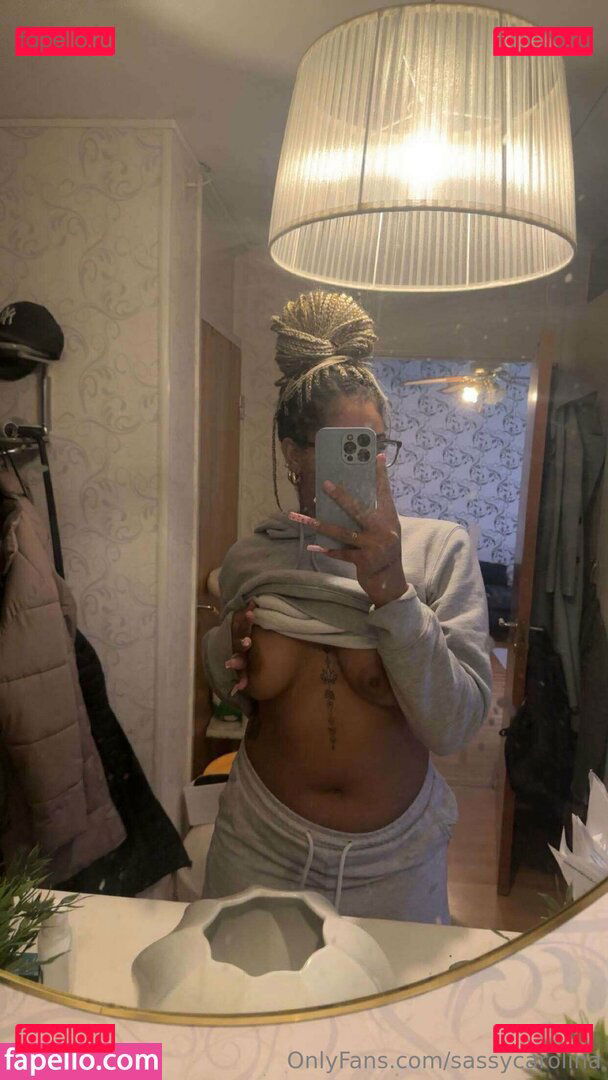 carolinamami2 Onlyfans Photo Gallery 