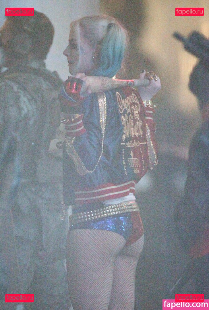 Margot Robbie / margotrobbie / margotrobbieofficial Onlyfans Photo Gallery 