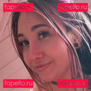 fari_hunny / sad_alien_art Onlyfans Photo Gallery 