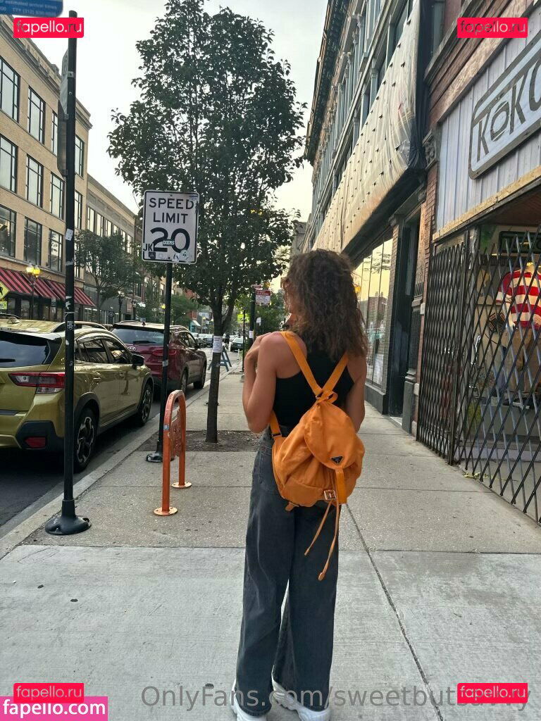 reel / sweetbutsavvy Onlyfans Photo Gallery 