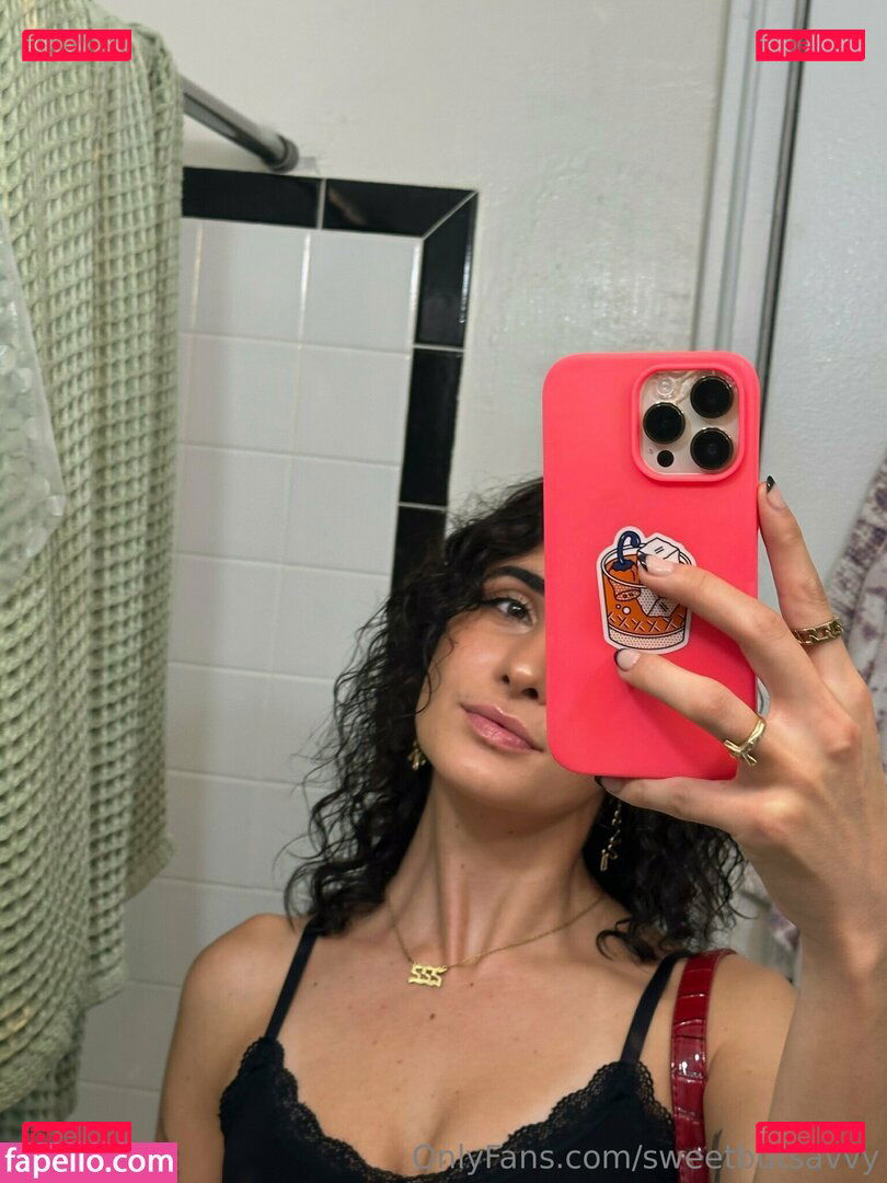 reel / sweetbutsavvy Onlyfans Photo Gallery 