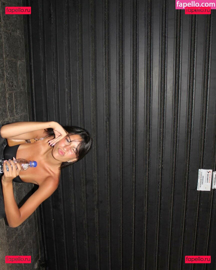 https: / liyamizrahii Onlyfans Photo Gallery 