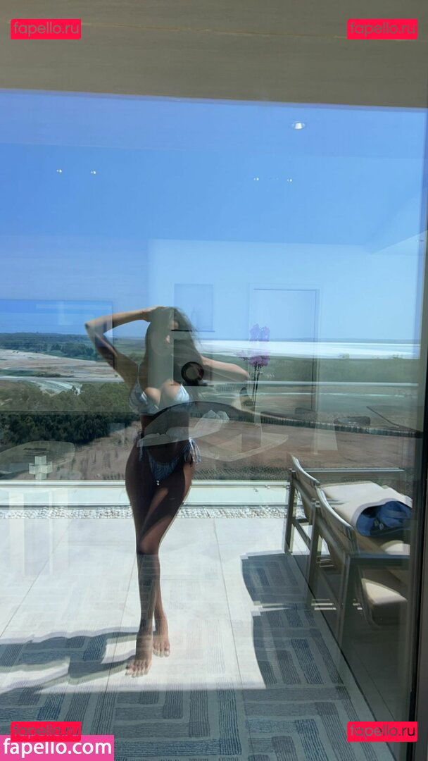 https: / liyamizrahii Onlyfans Photo Gallery 