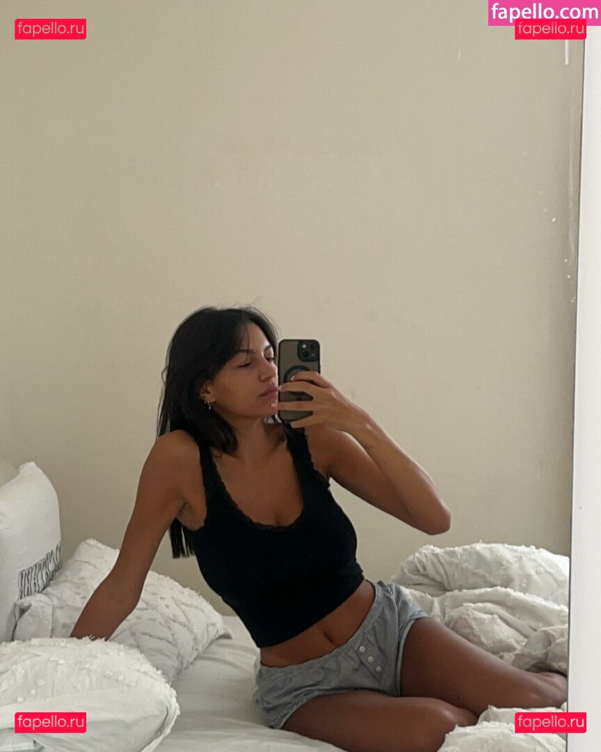 https: / liyamizrahii Onlyfans Photo Gallery 