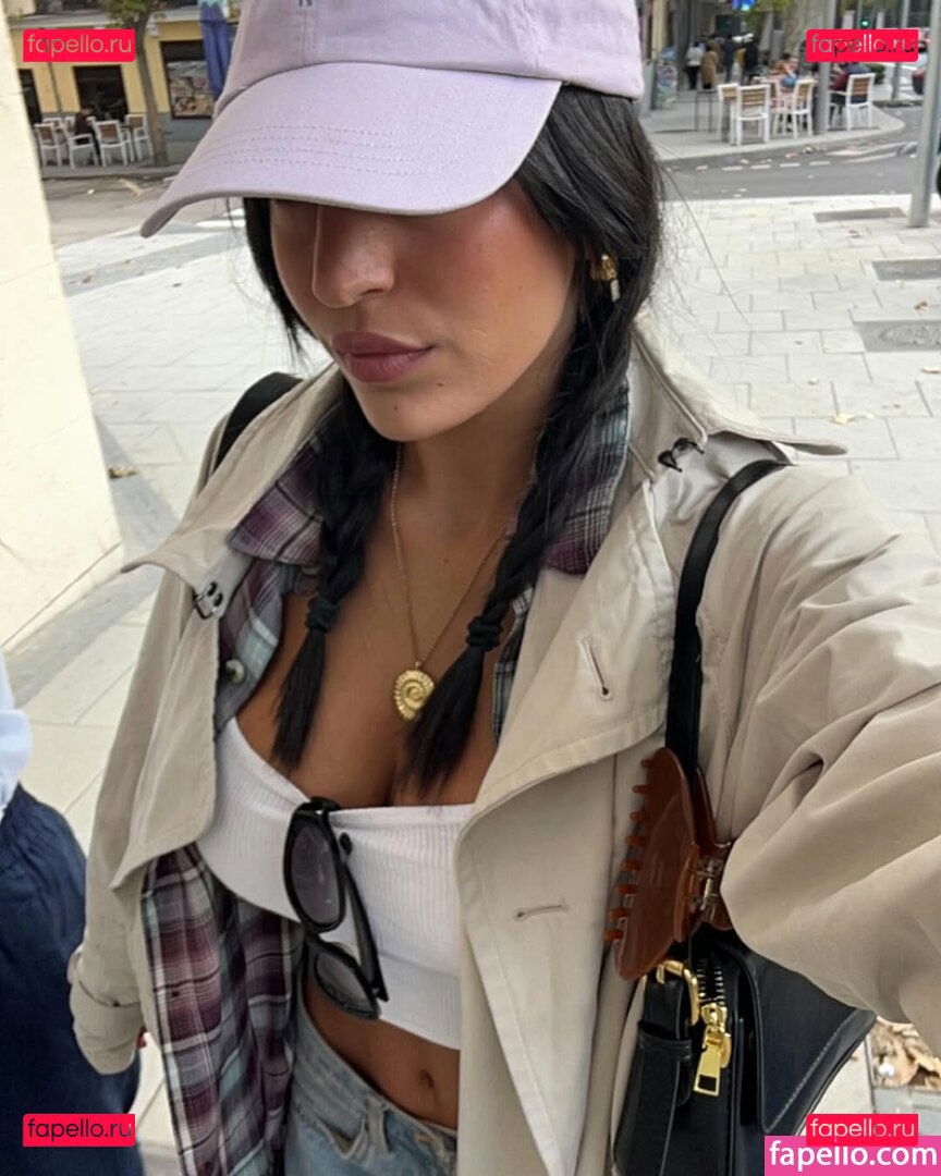 https: / liyamizrahii Onlyfans Photo Gallery 