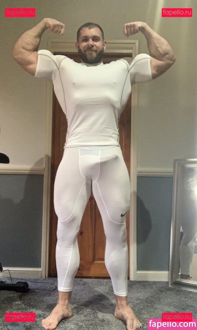 Bigconnor / connorrudelhoff Onlyfans Photo Gallery 