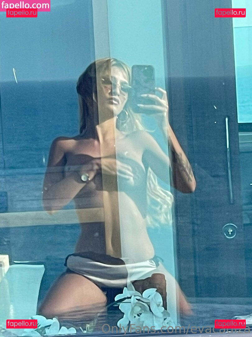 Eva Cadiza / cadiza2323 / camilaalexacadiz / evacadiza Onlyfans Photo Gallery 