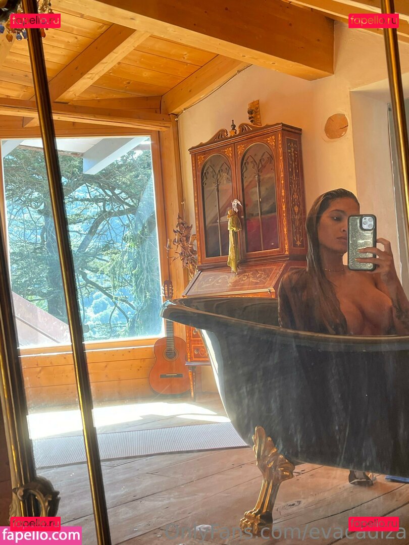 Eva Cadiza / cadiza2323 / camilaalexacadiz / evacadiza Onlyfans Photo Gallery 