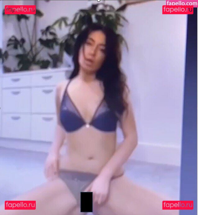 Charlotte Lion / L0ttsLi0n / Lottie Lion / littlebitsoflottie / lottie.lion Onlyfans Photo Gallery 