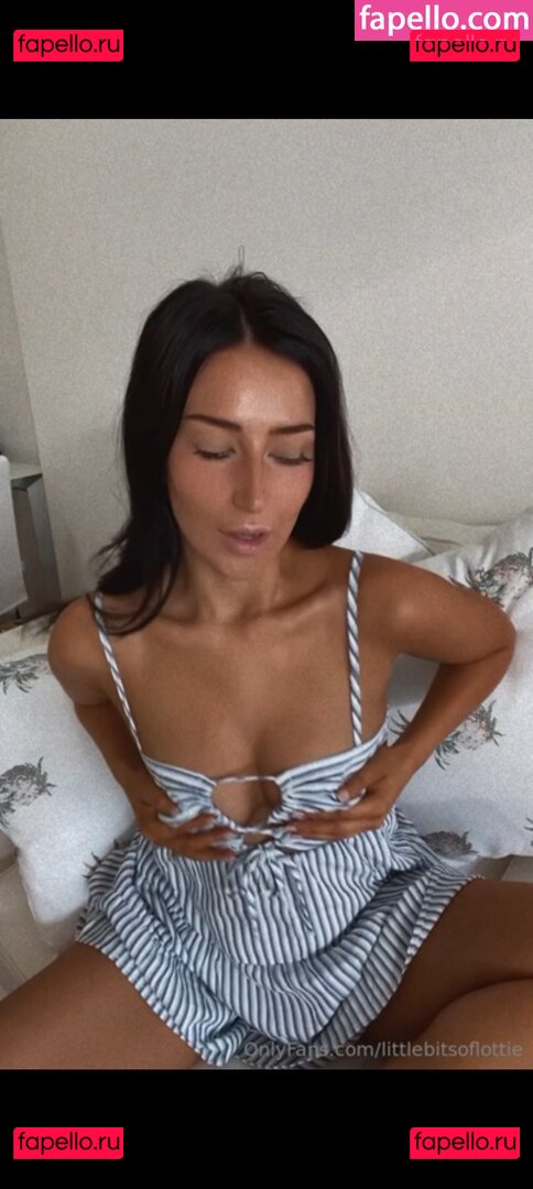 Charlotte Lion / L0ttsLi0n / Lottie Lion / littlebitsoflottie / lottie.lion Onlyfans Photo Gallery 