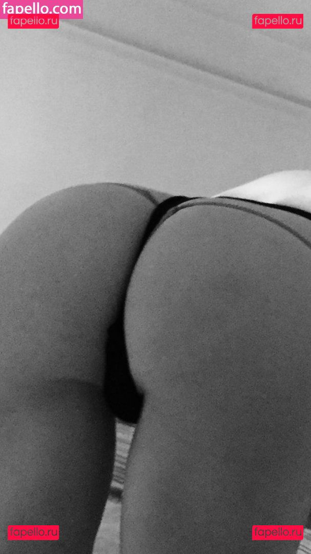 Rose Mcgowan / rosemcgowan Onlyfans Photo Gallery 