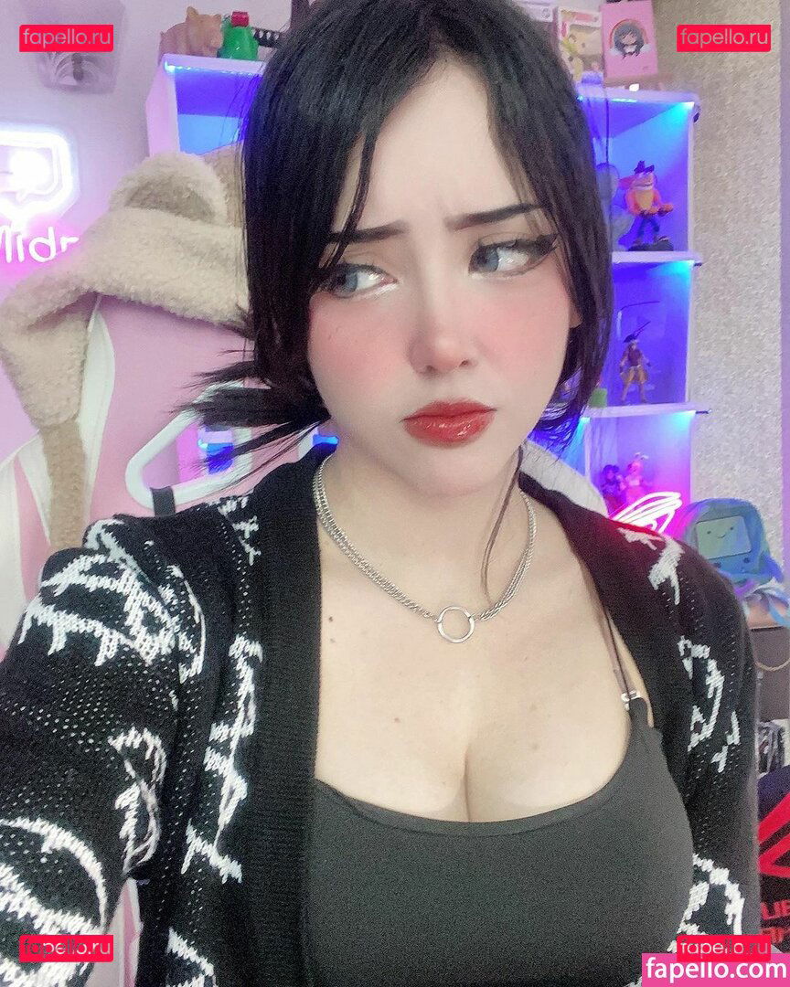 Itsmidna / Mirna Vegas / ashprincessmidna / itsmidnaa Onlyfans Photo Gallery 