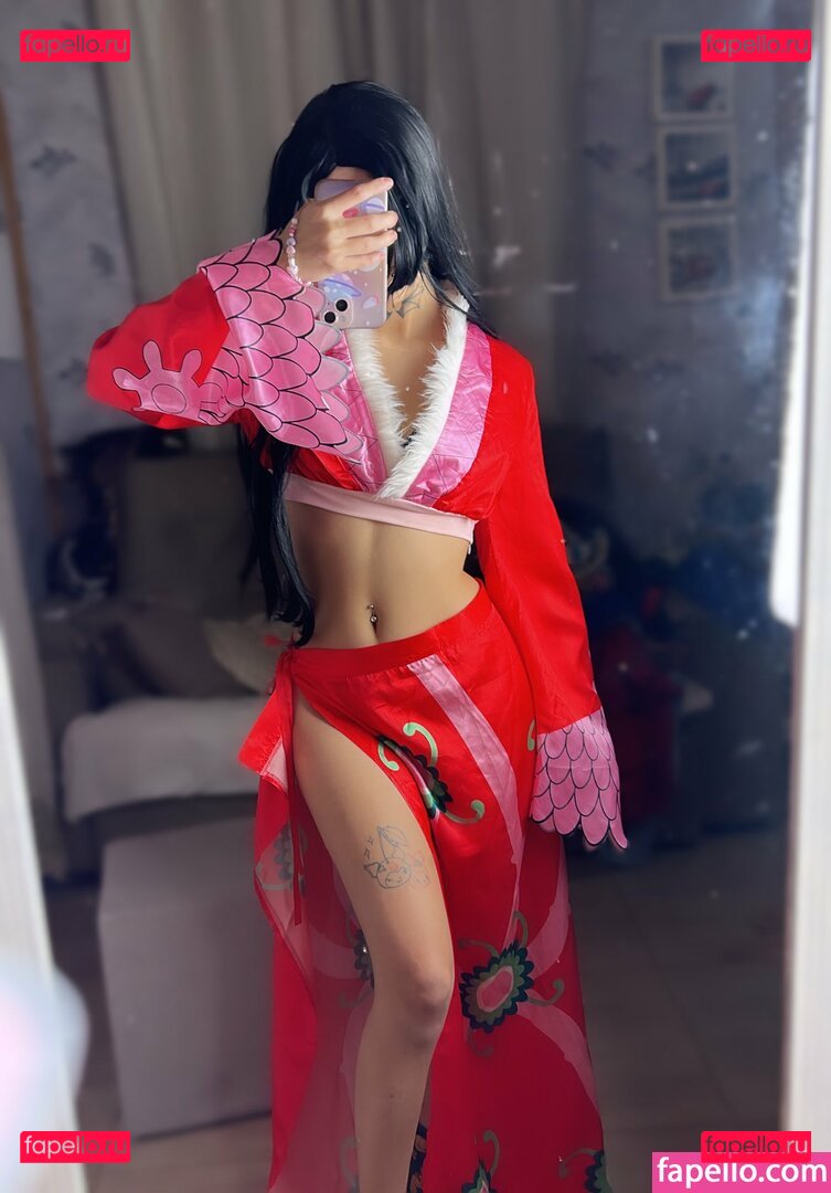 Katsuminha / Vivi Onlyfans Photo Gallery 