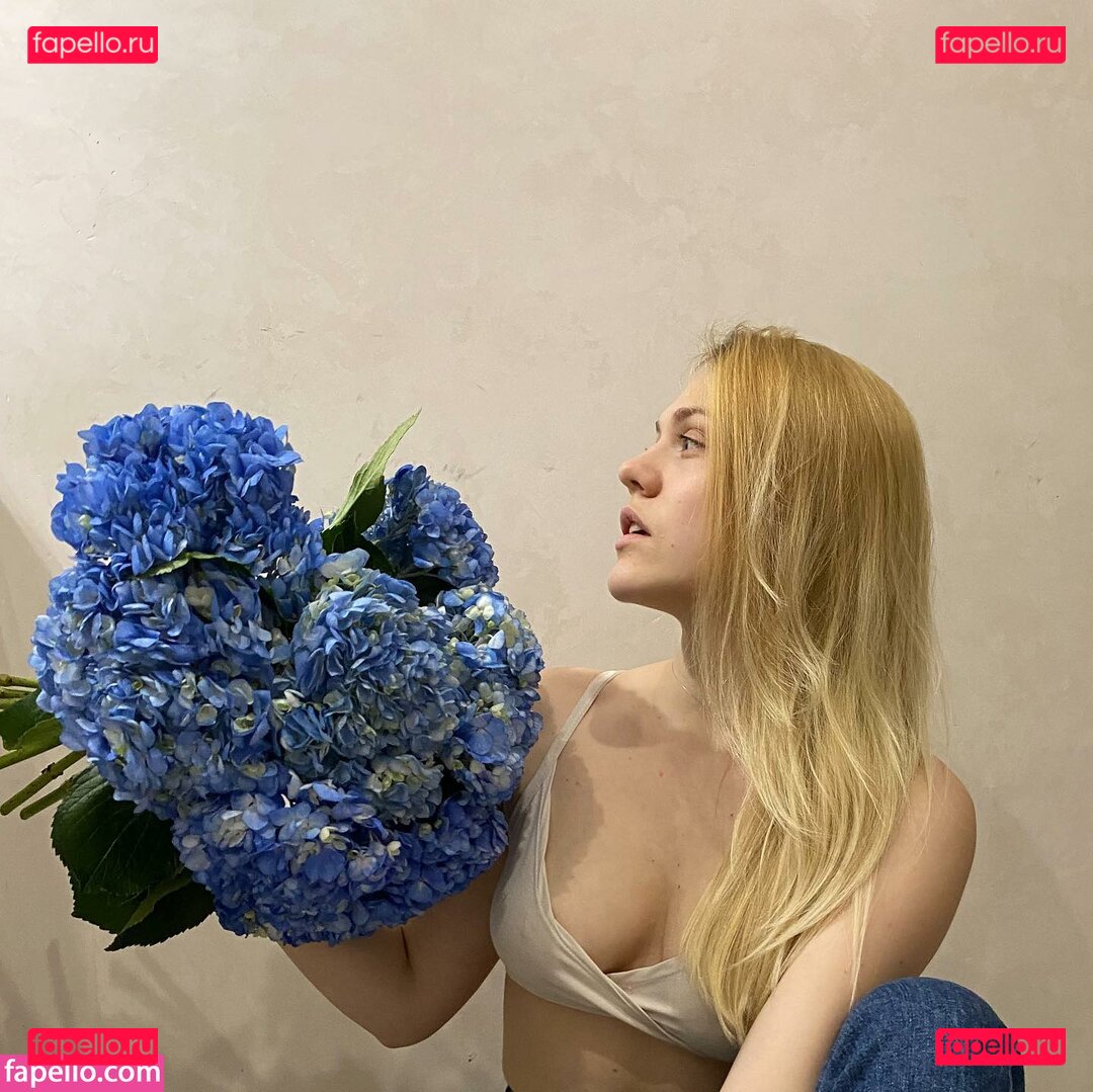 kriss_ylovely / krissy / krissylynn Onlyfans Photo Gallery 