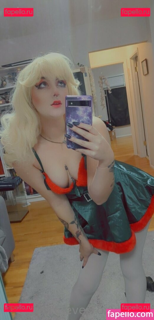 p3achyfoxxxfree Onlyfans Photo Gallery 