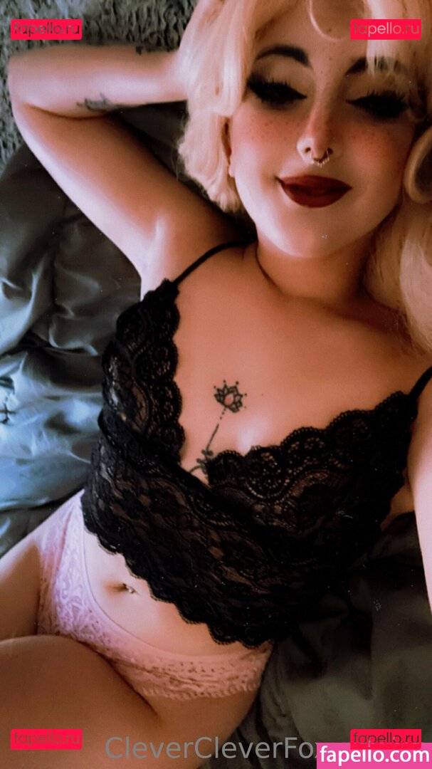 p3achyfoxxxfree Onlyfans Photo Gallery 