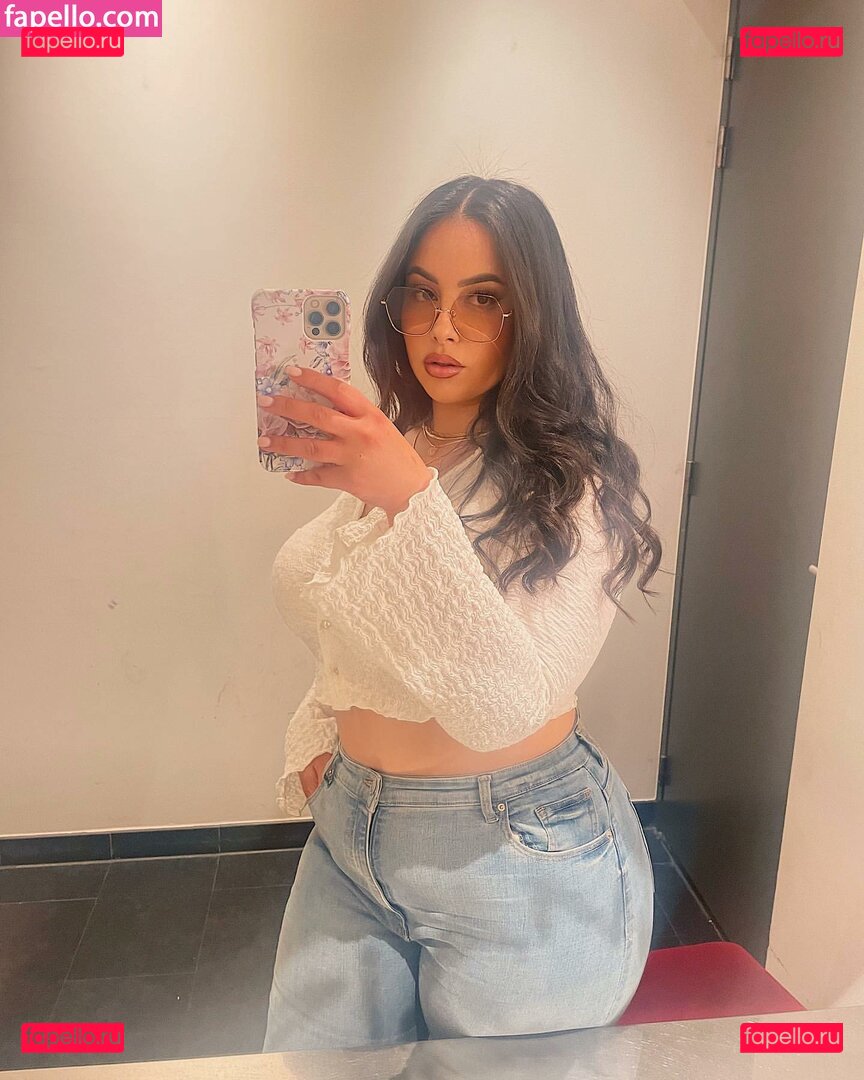 Zina Hadid / moroccanzina_ / therealzinax / zina_hadid / zinahadid Onlyfans Photo Gallery 