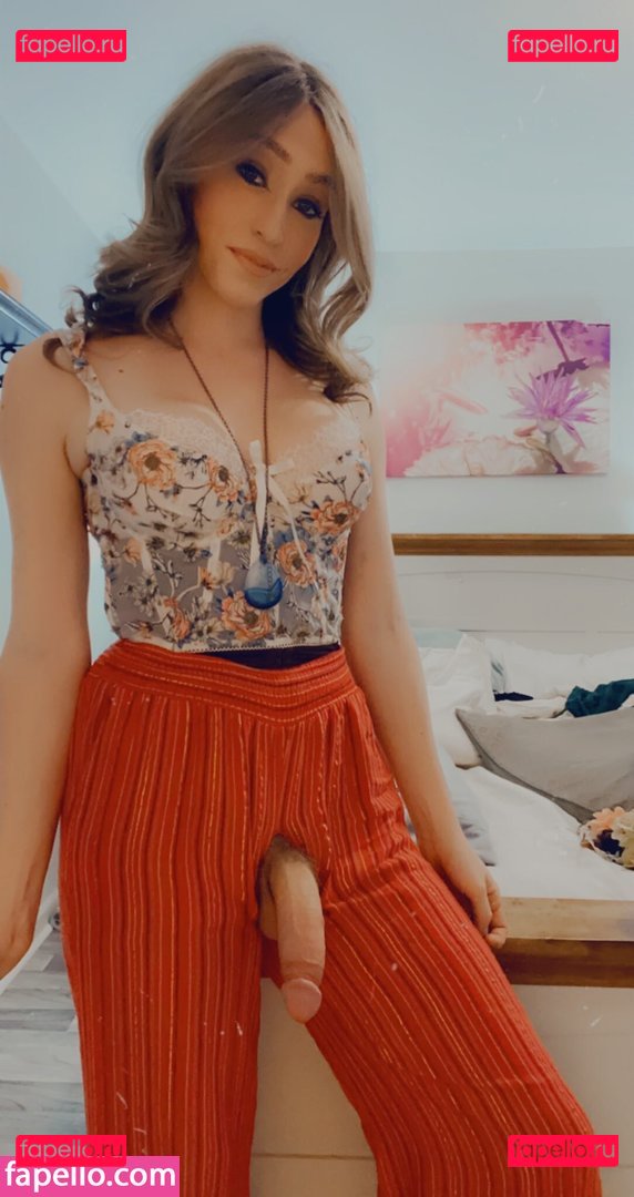 Zoey Taylor / ZoeyTay61711588 / zoeyt123 / zoeytaylor Onlyfans Photo Gallery 