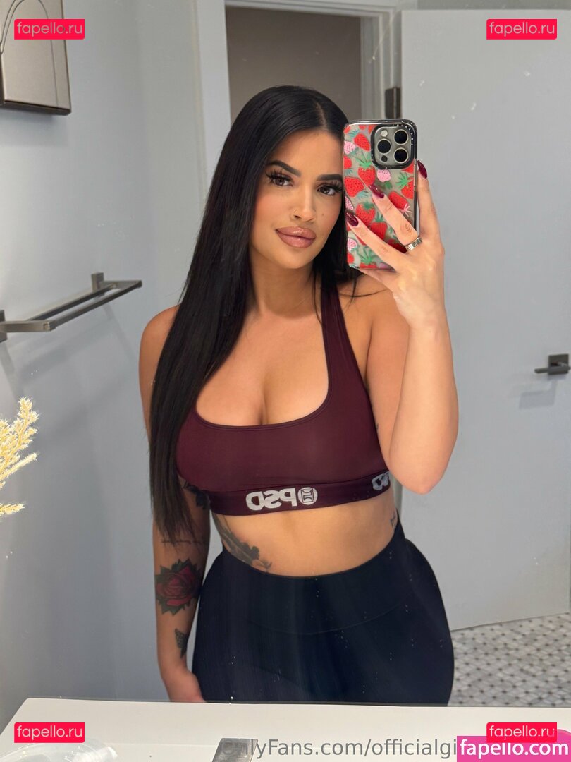 officialgiannamarie / officialgiannamariexx Onlyfans Photo Gallery 