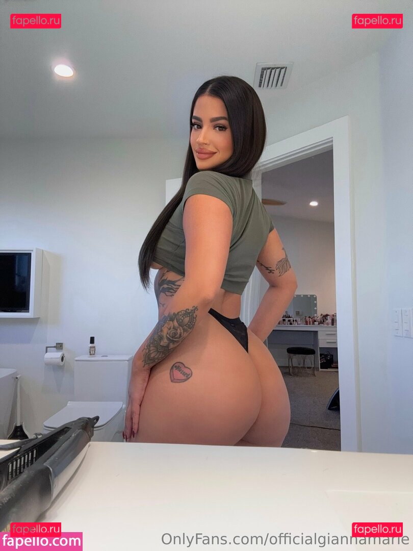 officialgiannamarie / officialgiannamariexx Onlyfans Photo Gallery 