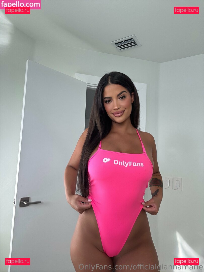 officialgiannamarie / officialgiannamariexx Onlyfans Photo Gallery 