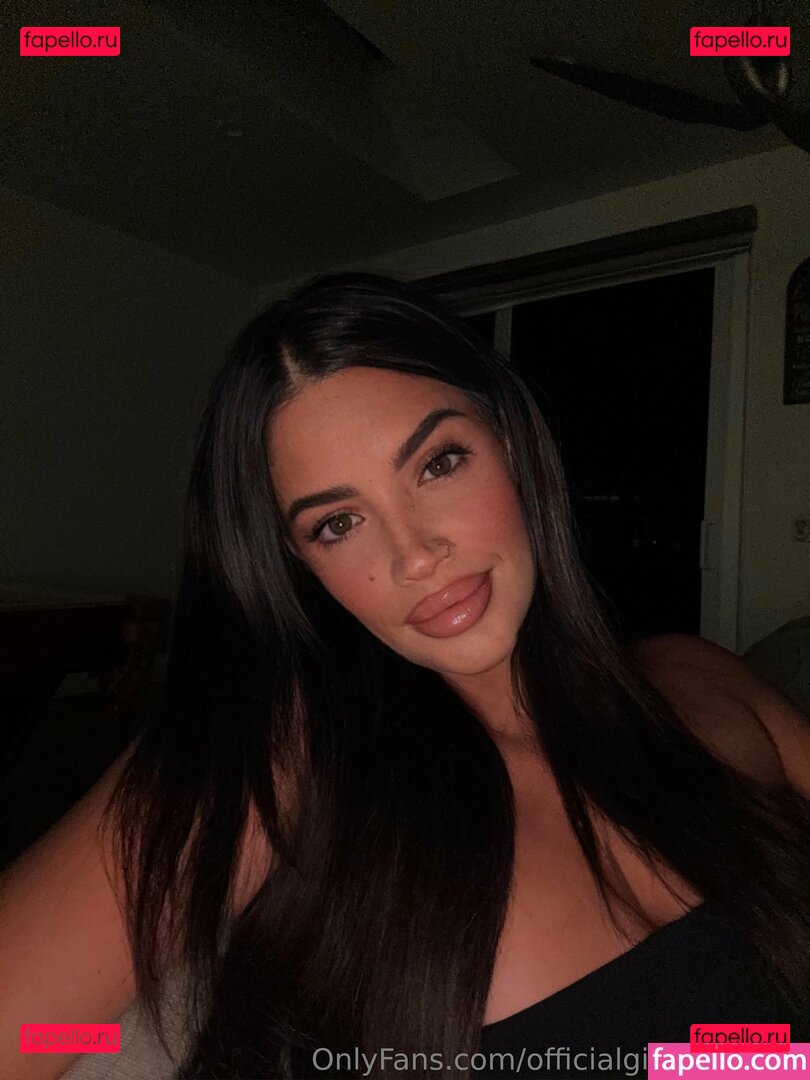 officialgiannamarie / officialgiannamariexx Onlyfans Photo Gallery 