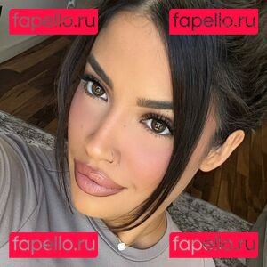 officialgiannamarie / officialgiannamariexx Onlyfans Photo Gallery 