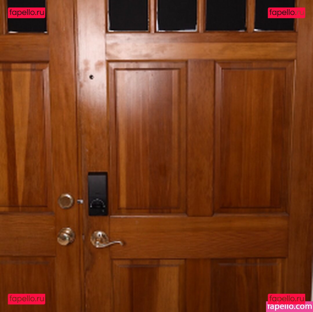 Julia James / juliajamesofficial Onlyfans Photo Gallery 