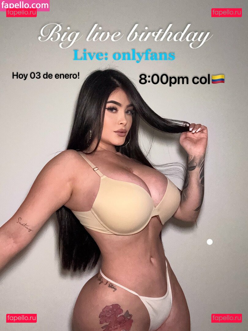 Lau Jimenez Onlyfans Photo Gallery 