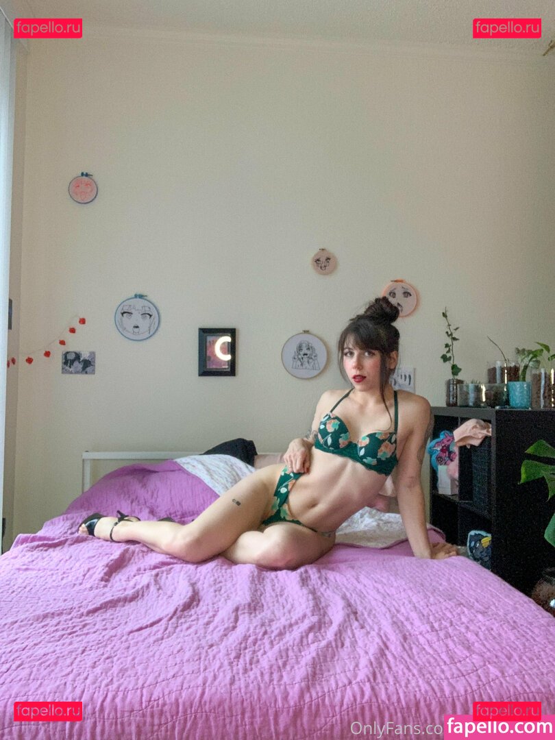 Kirito-chan / kirito_please / kiritoplease Onlyfans Photo Gallery 